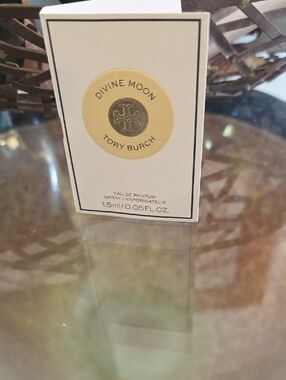 Tory Burch  Divine Moon Sample Card  Purfume Sample 1.5ml